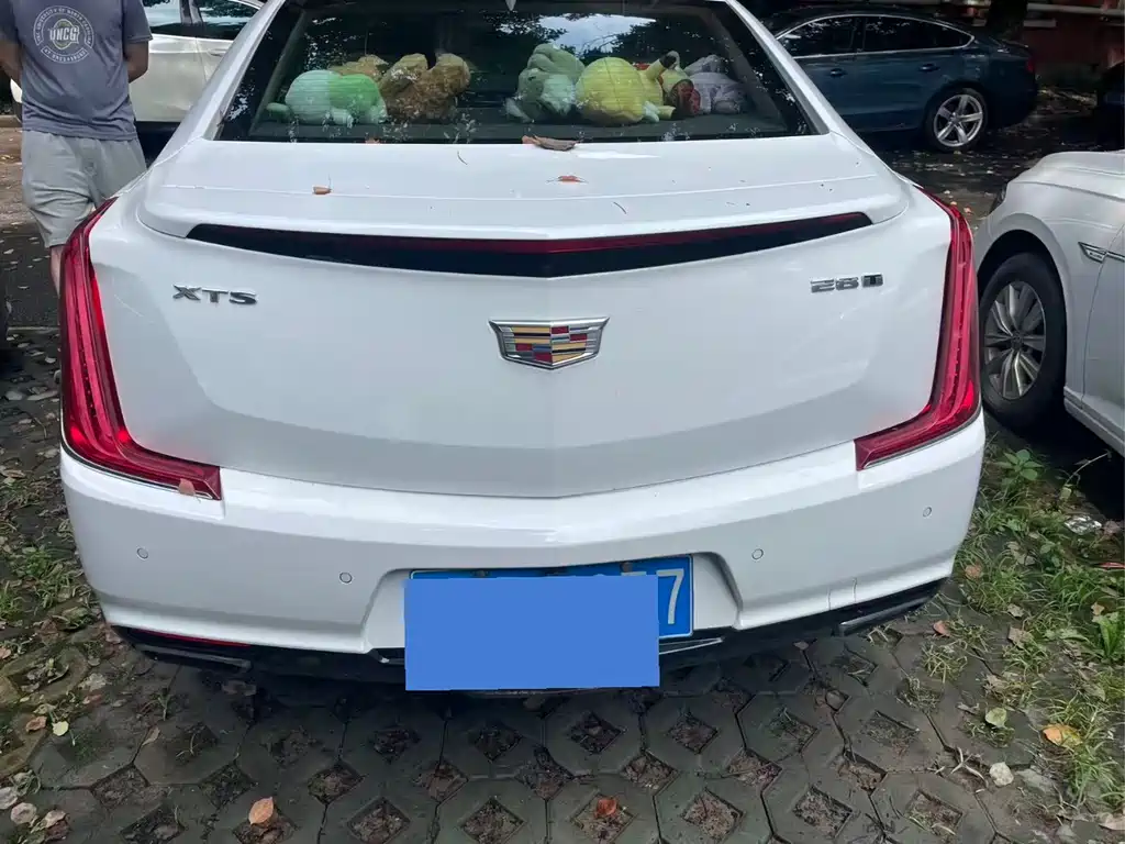 Cadillac XTS 2018 28T