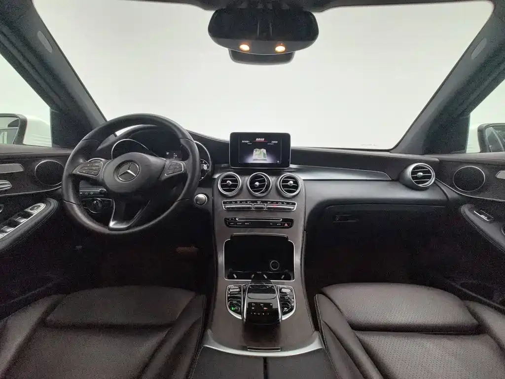 Mercedes-Benz GLC — миниатюра 5