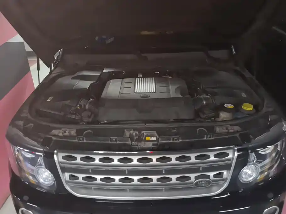 Land Rover Discovery 2014 3.0 SC V6 SE