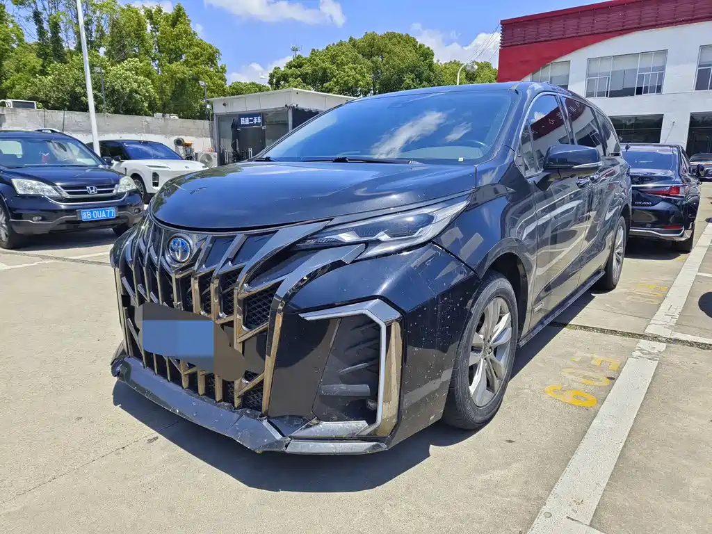 Toyota Sienna 2023