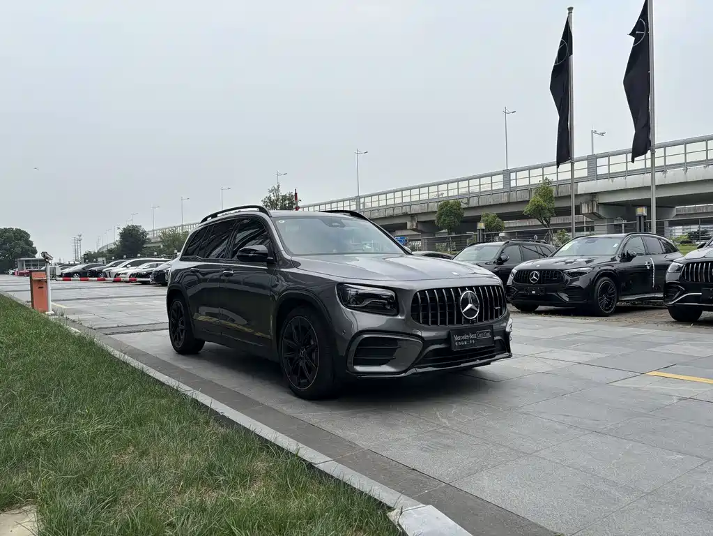 Mercedes-Benz GLB A MG 2024 AMG GLB 35 4MATIC