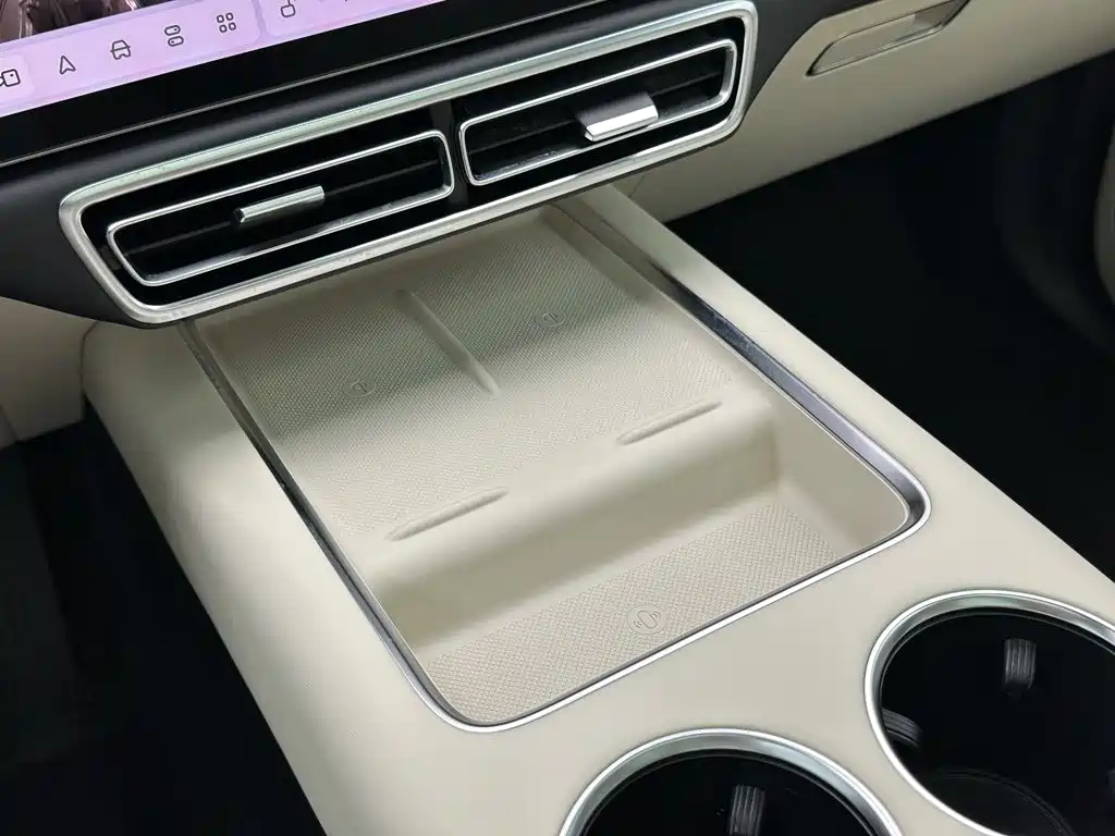 Li Auto Li L7 — миниатюра 18