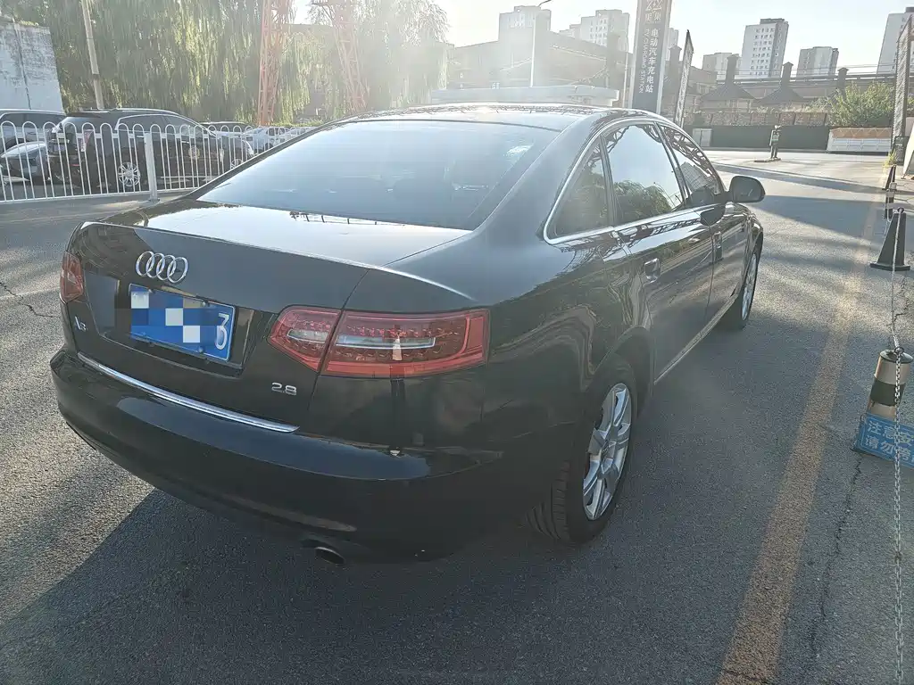 Audi A6L — миниатюра 12