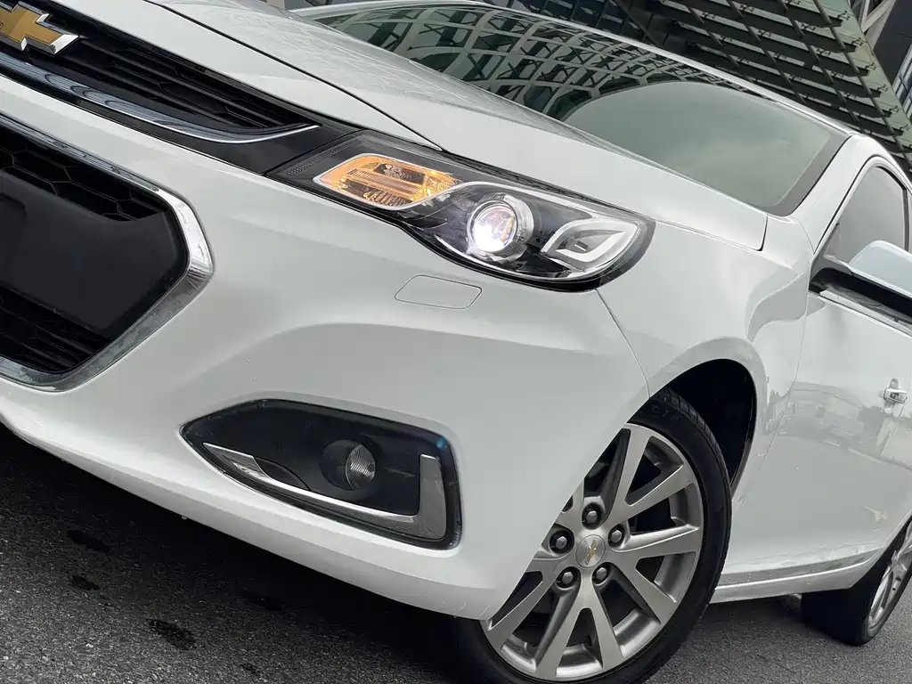 Chevrolet Malibu — миниатюра 4