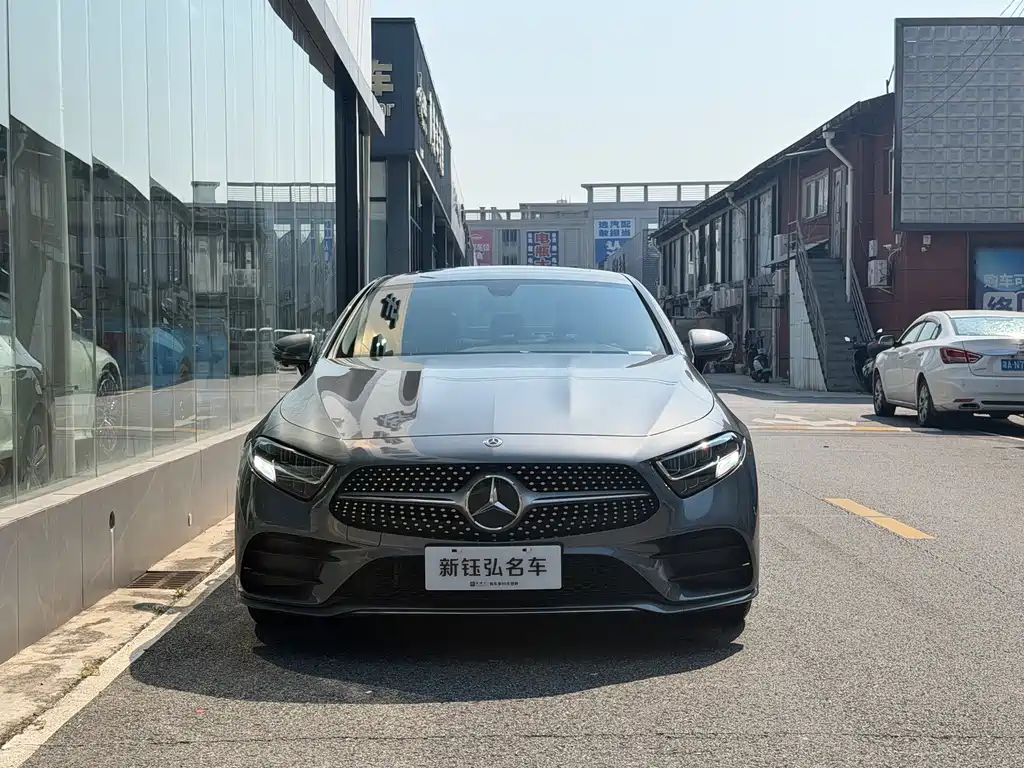 Mercedes-Benz CLS