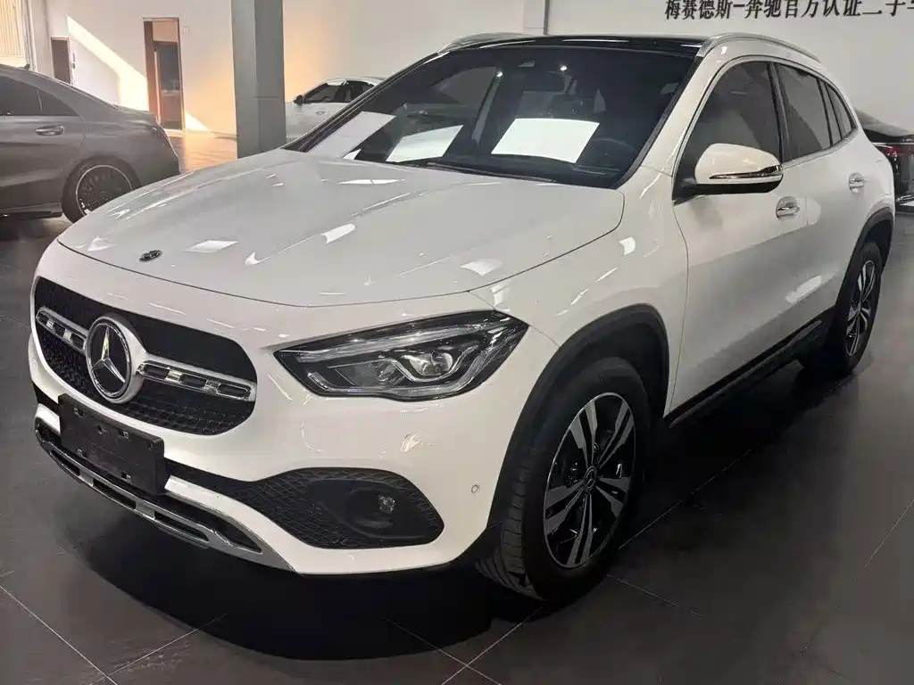 Mercedes-Benz GLA — миниатюра 7