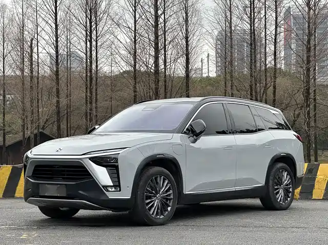 nio nio-es8