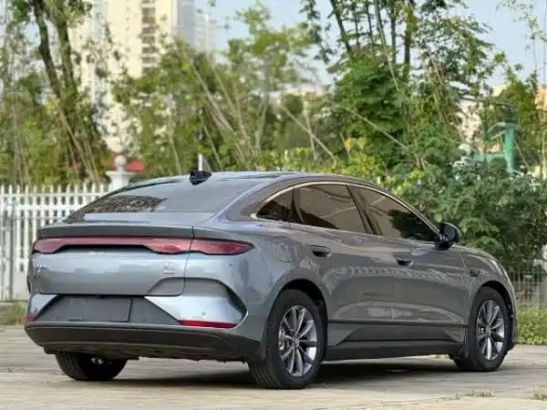 BYD Qin L — миниатюра 9