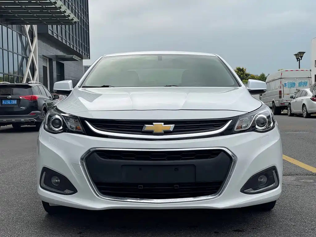 Chevrolet Malibu — миниатюра 2
