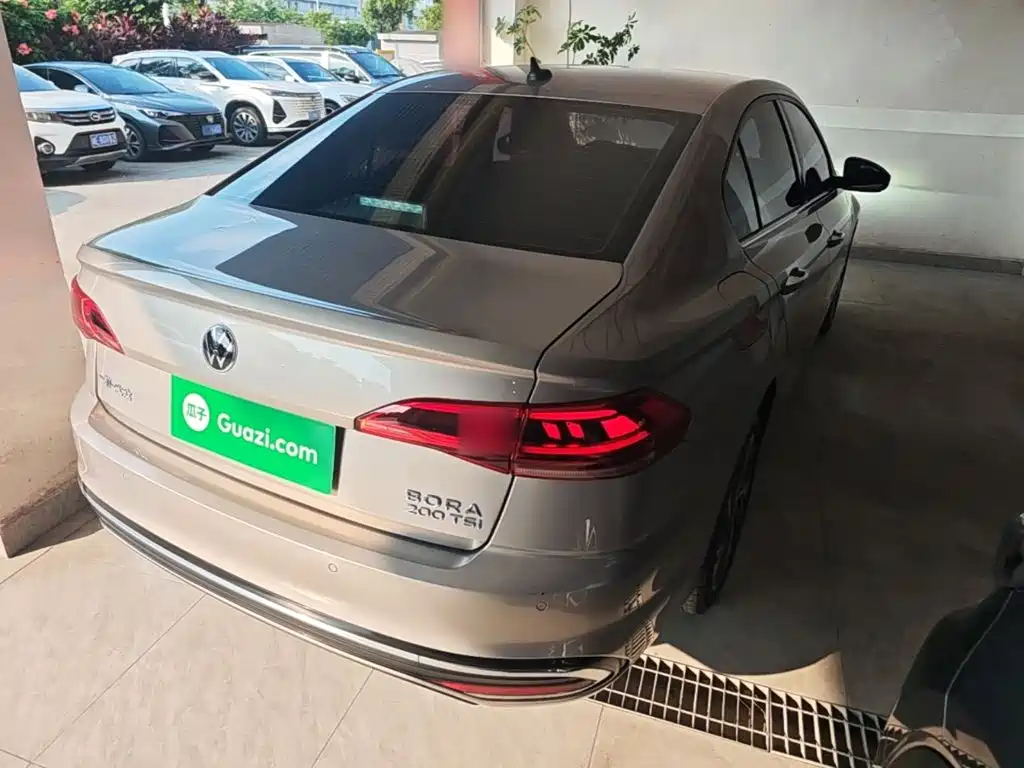 Volkswagen Bora — миниатюра 7