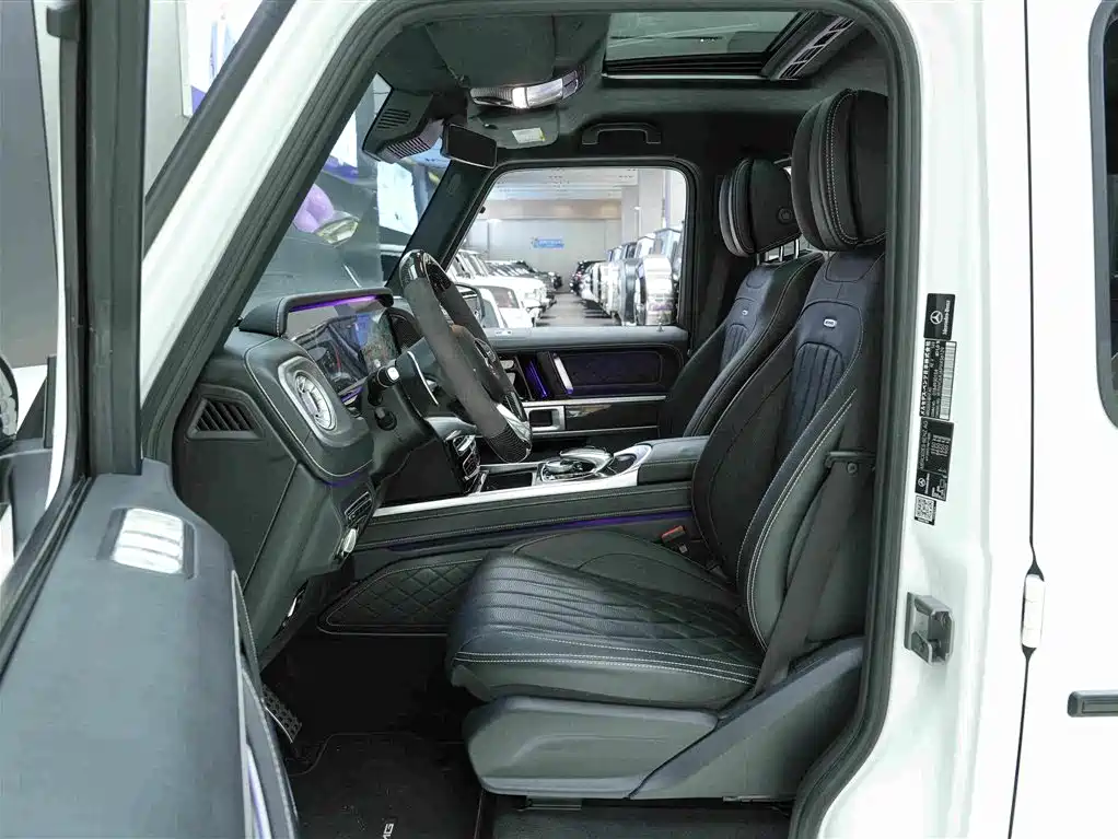 Mercedes-Benz G-Class — миниатюра 11