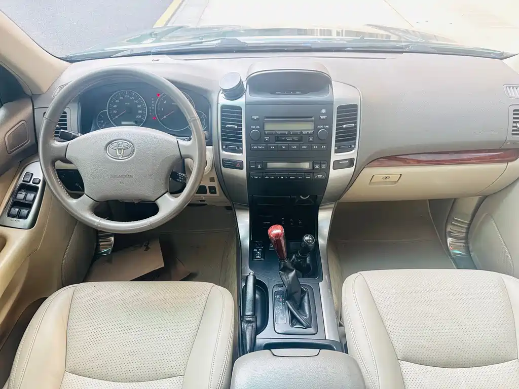 Toyota Prado — миниатюра 13