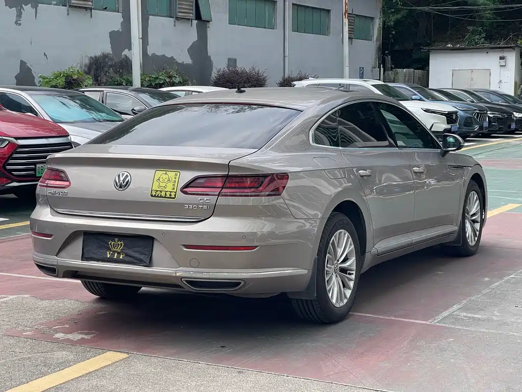 Volkswagen CC — миниатюра 6
