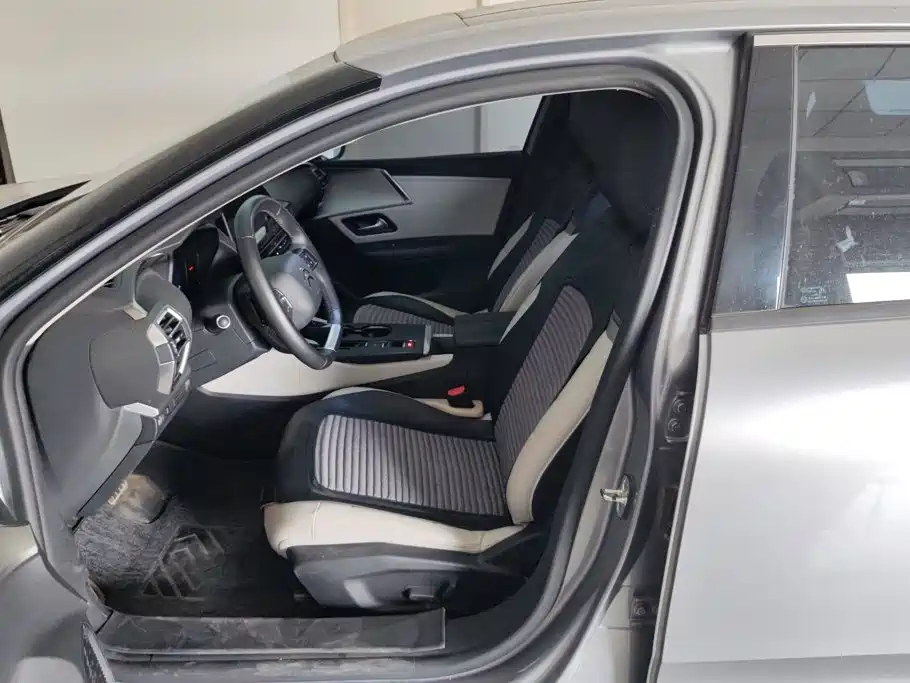 Citroen C5 X — миниатюра 9