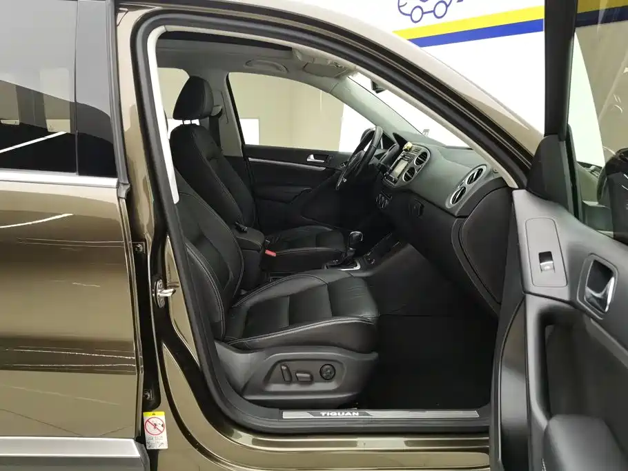 Volkswagen Tiguan — миниатюра 8