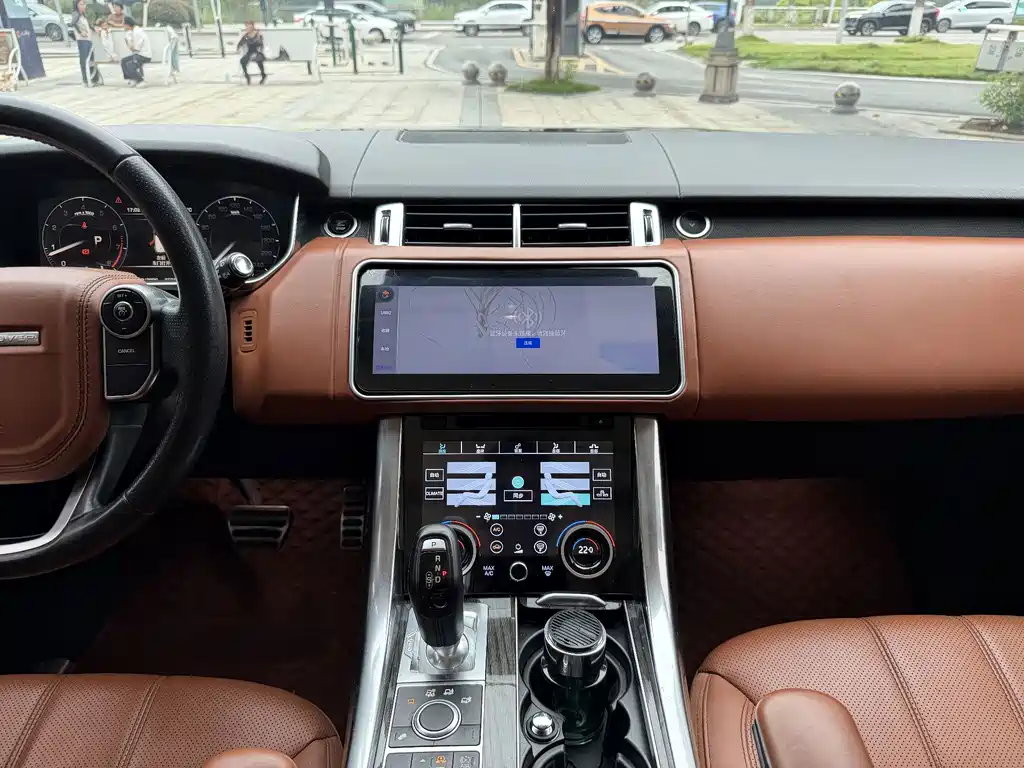 Land Rover Sport — миниатюра 9