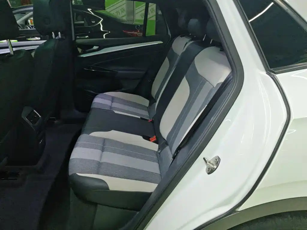 Volkswagen ID.4 Crozz — миниатюра 17