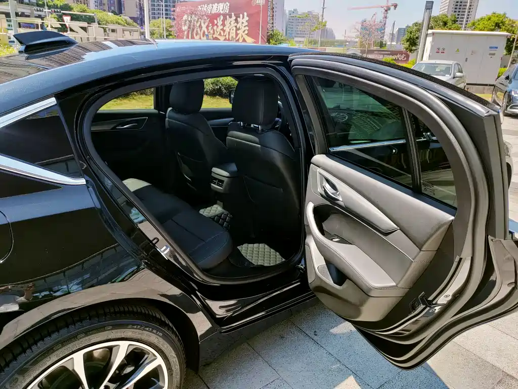 Cadillac CT5 — миниатюра 32