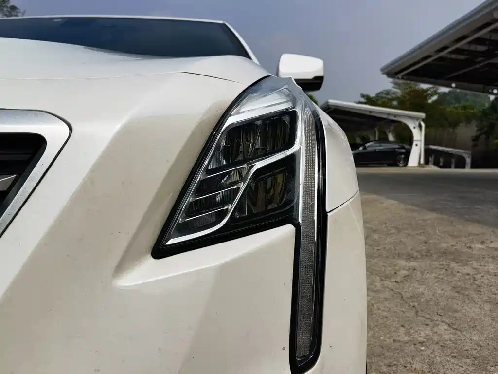 Cadillac CT6 — миниатюра 9