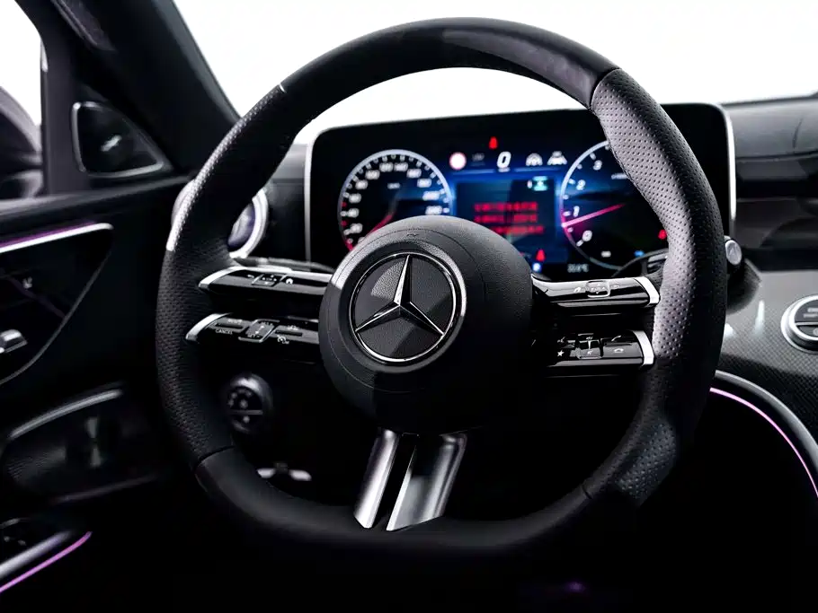 Mercedes-Benz C-Class — миниатюра 15