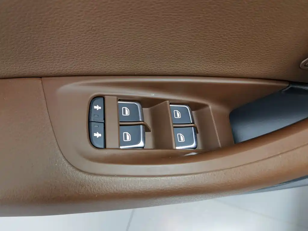 Audi A6L 2018 30 45 TFSI quattro Sport