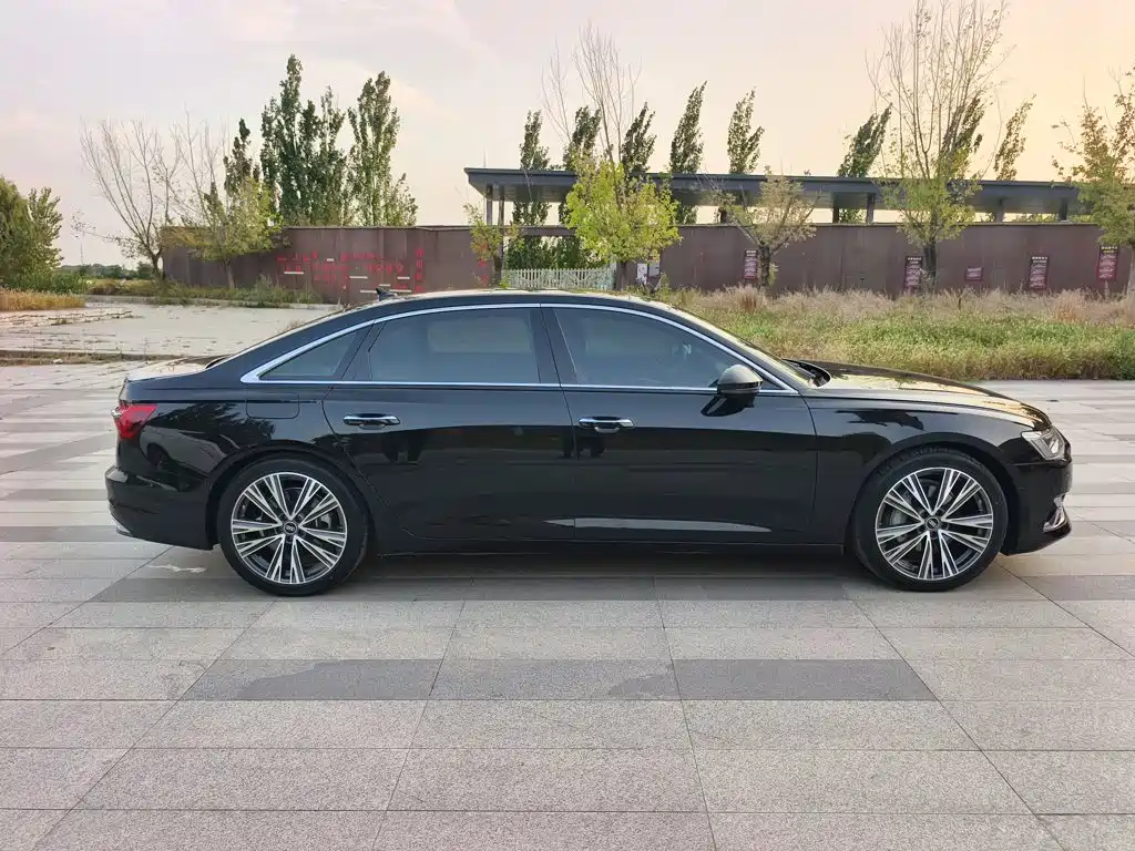 Audi A6L — миниатюра 9