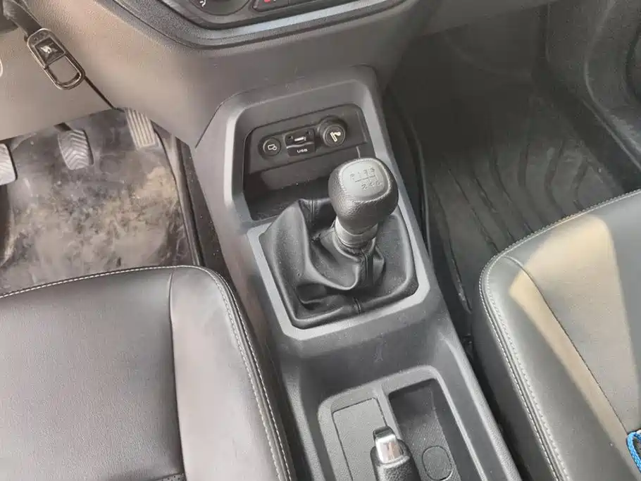 Wuling Journey — миниатюра 16