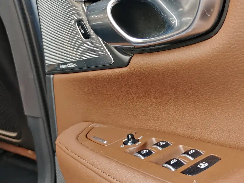 Volvo S90 T4 Smart Vision Edition, фото 15