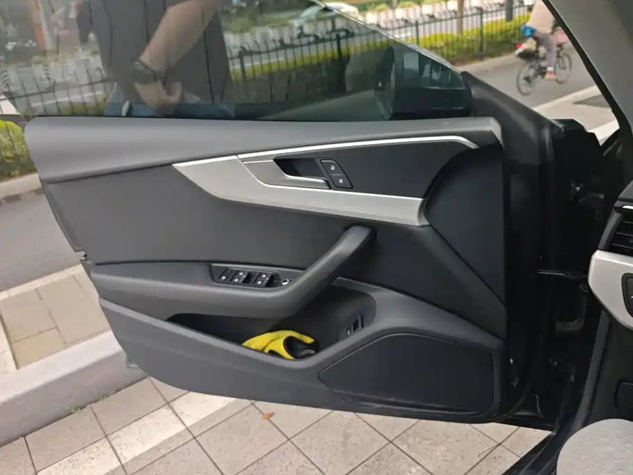 Audi A5 (Import) — миниатюра 7