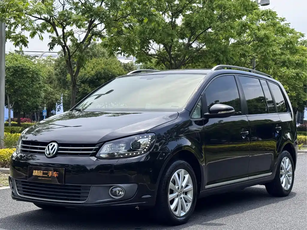 Volkswagen Touran 2013