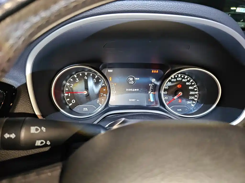 Jeep Compass — миниатюра 7