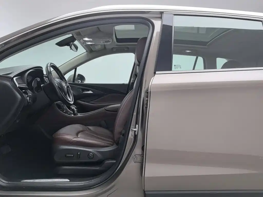 Buick Envision Plus — миниатюра 10