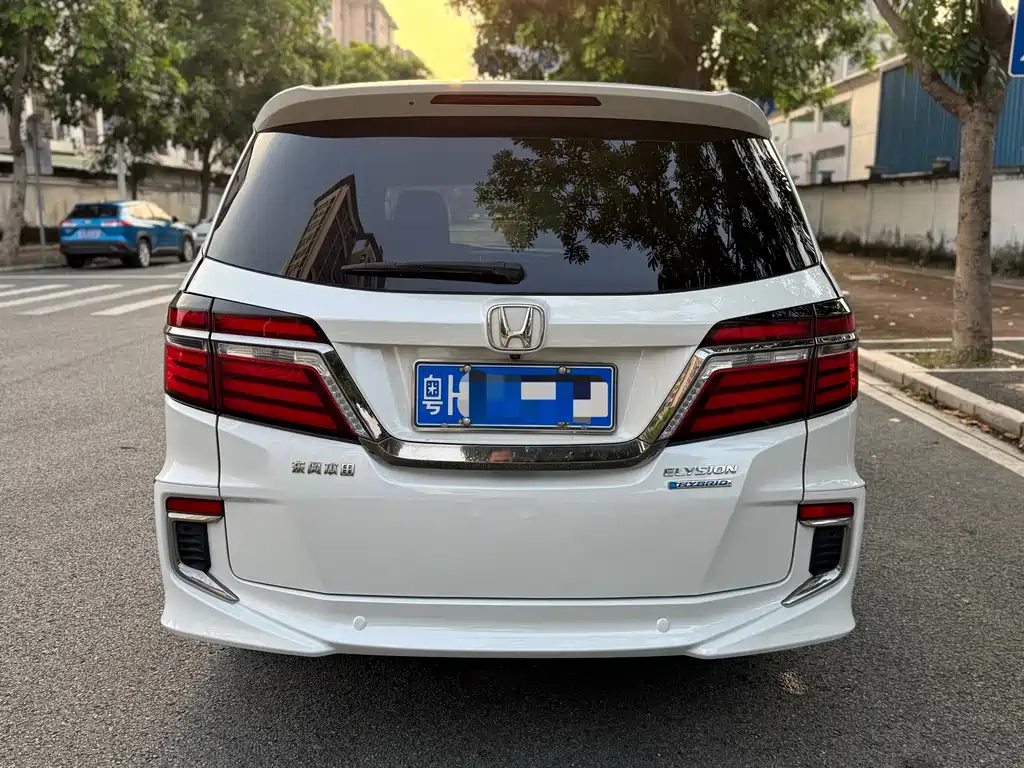 Honda Elysion — миниатюра 4
