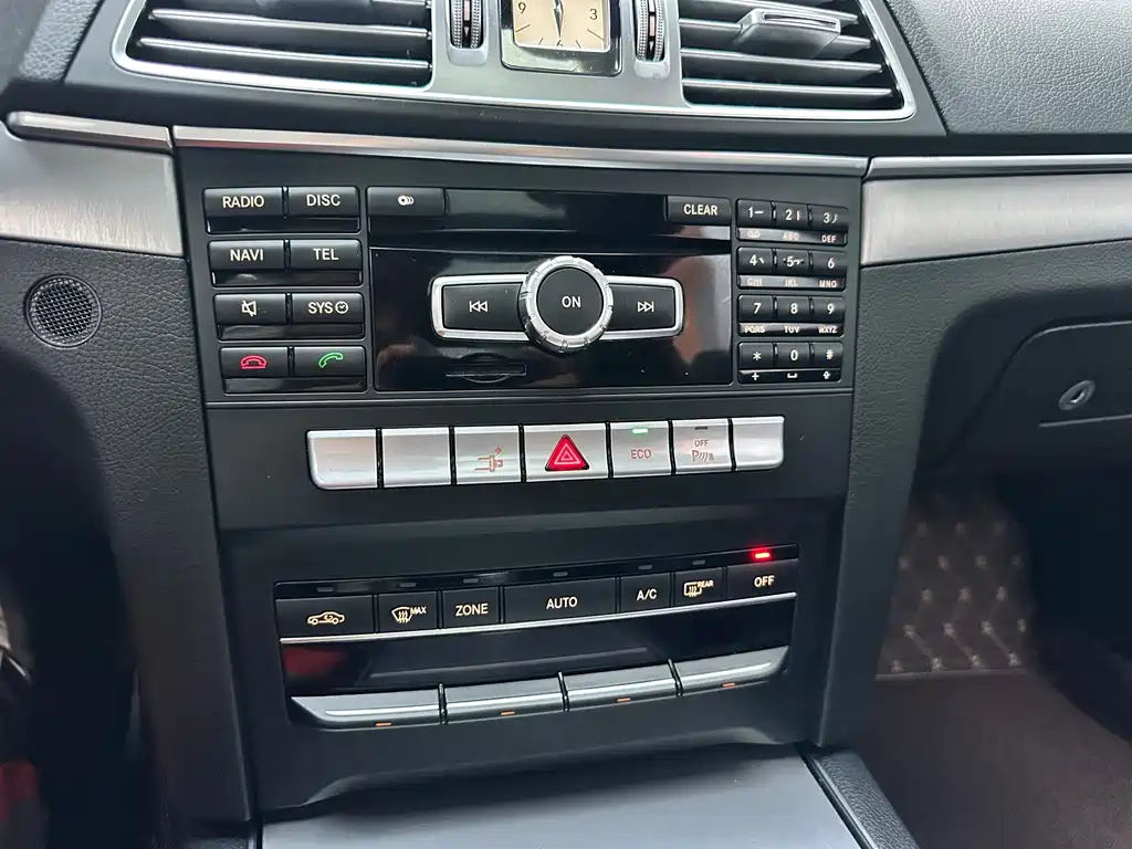 Mercedes-Benz E-Class (Import) — миниатюра 33