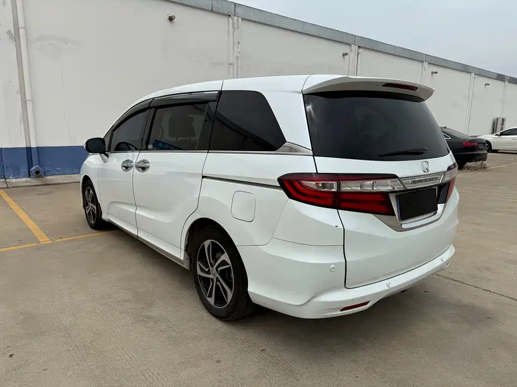 Honda Odyssey — миниатюра 9