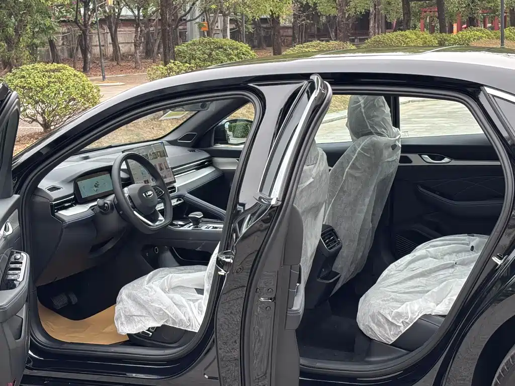 GEELY AUTOMOBILE XINGRUI