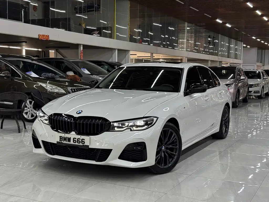 BMW 3 Series 2021