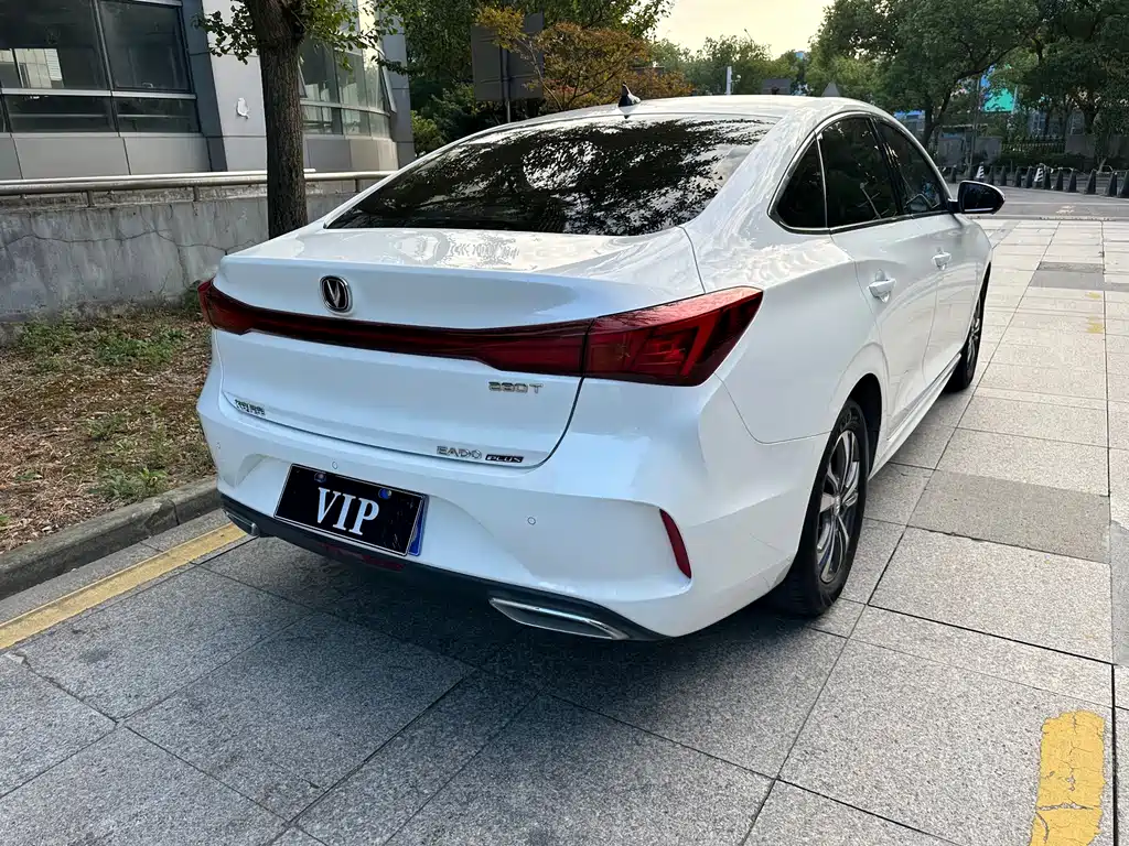 Changan Eado — миниатюра 13