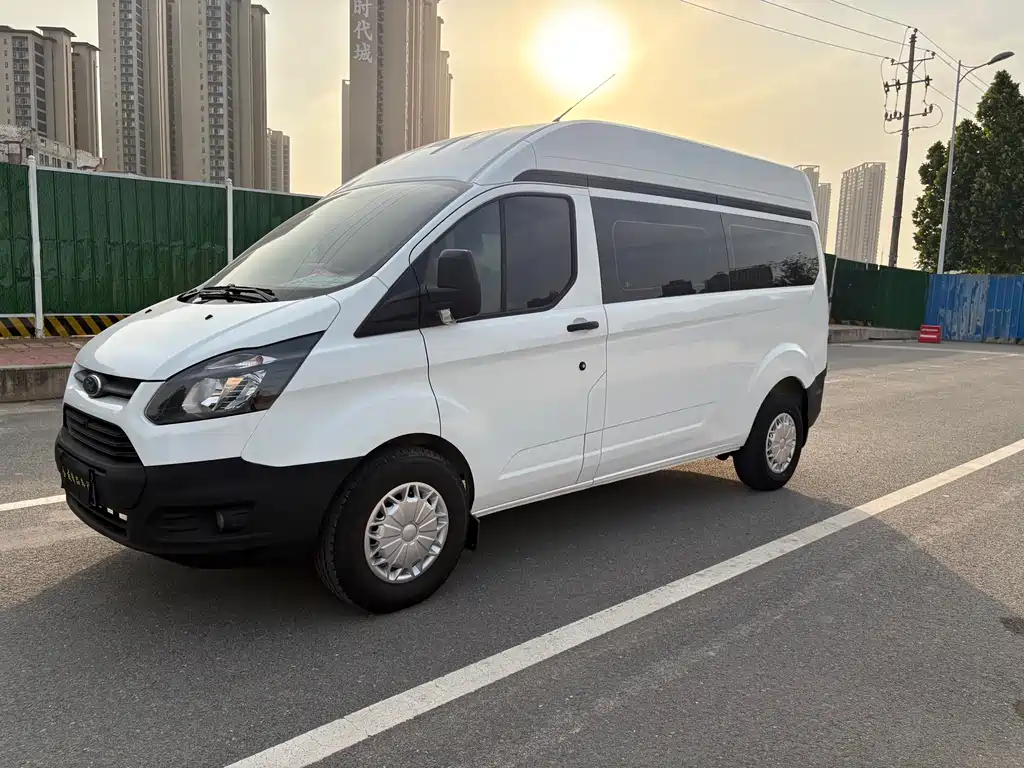 Ford Transit 2020