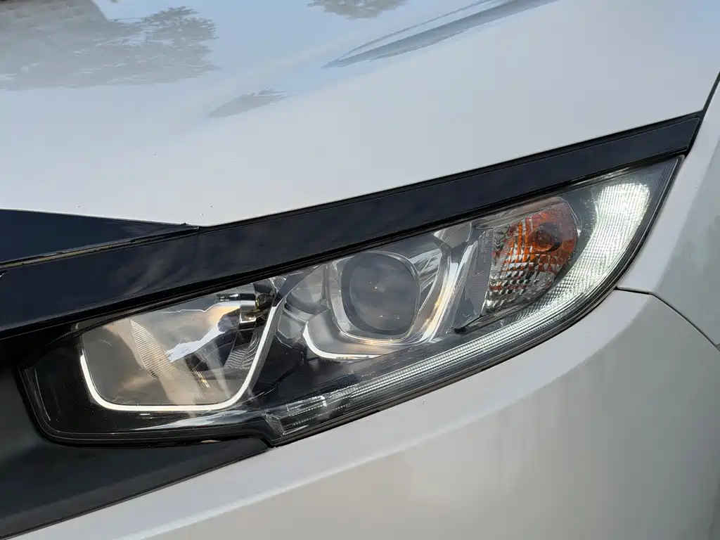 Honda Civic — миниатюра 4