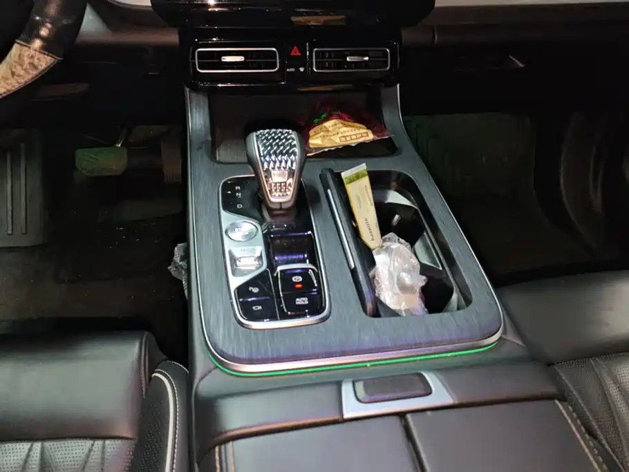 GAC Motor Trumpchi GS8 — миниатюра 16