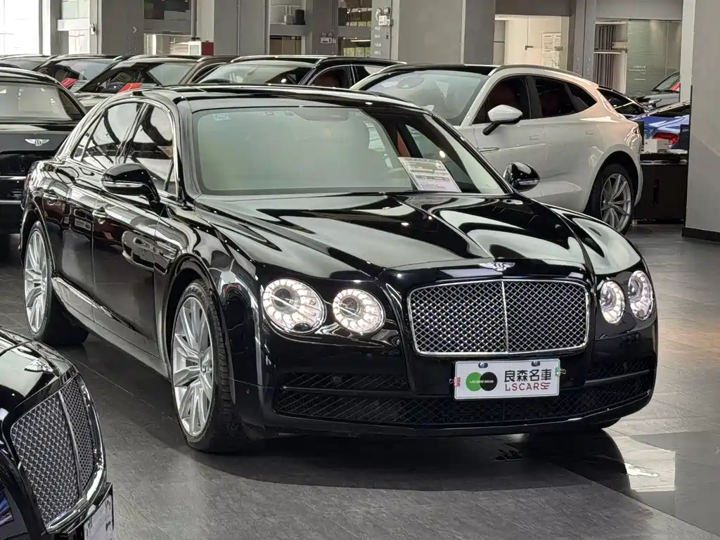 Bentley Flying Spur — миниатюра 3