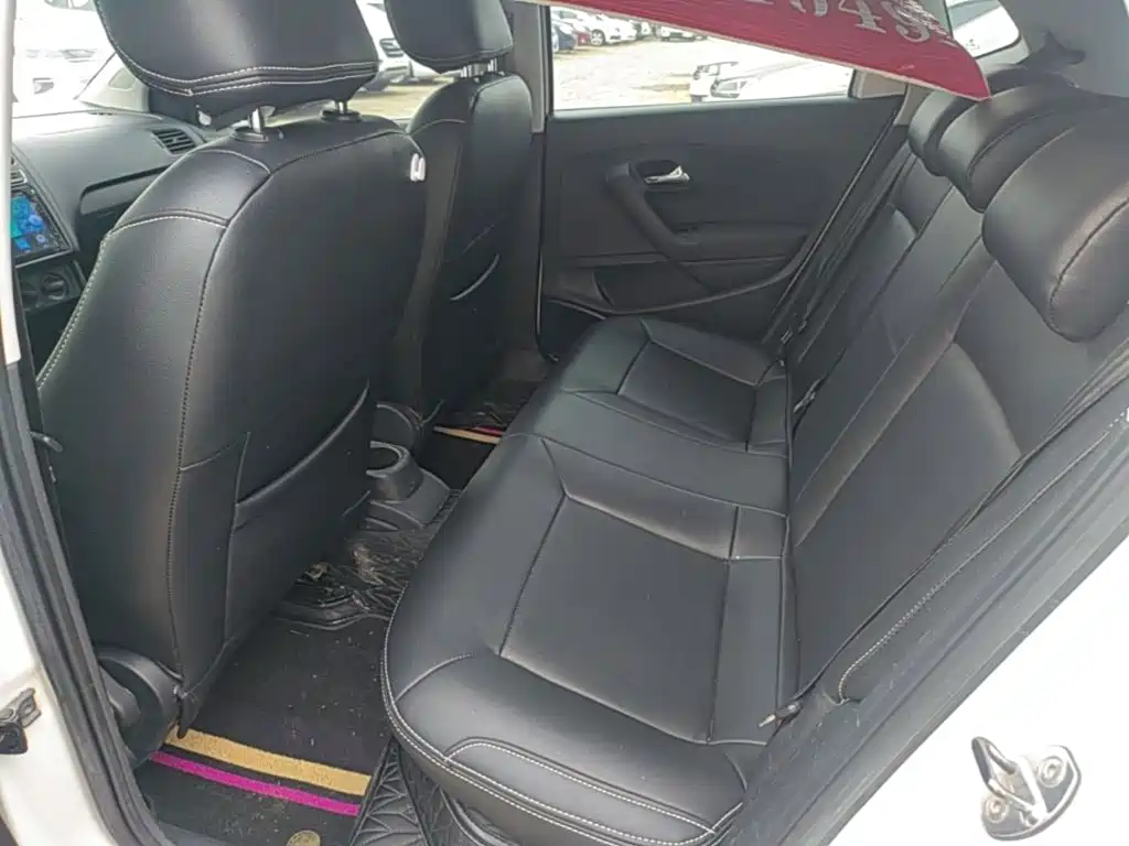 Volkswagen Polo — миниатюра 17