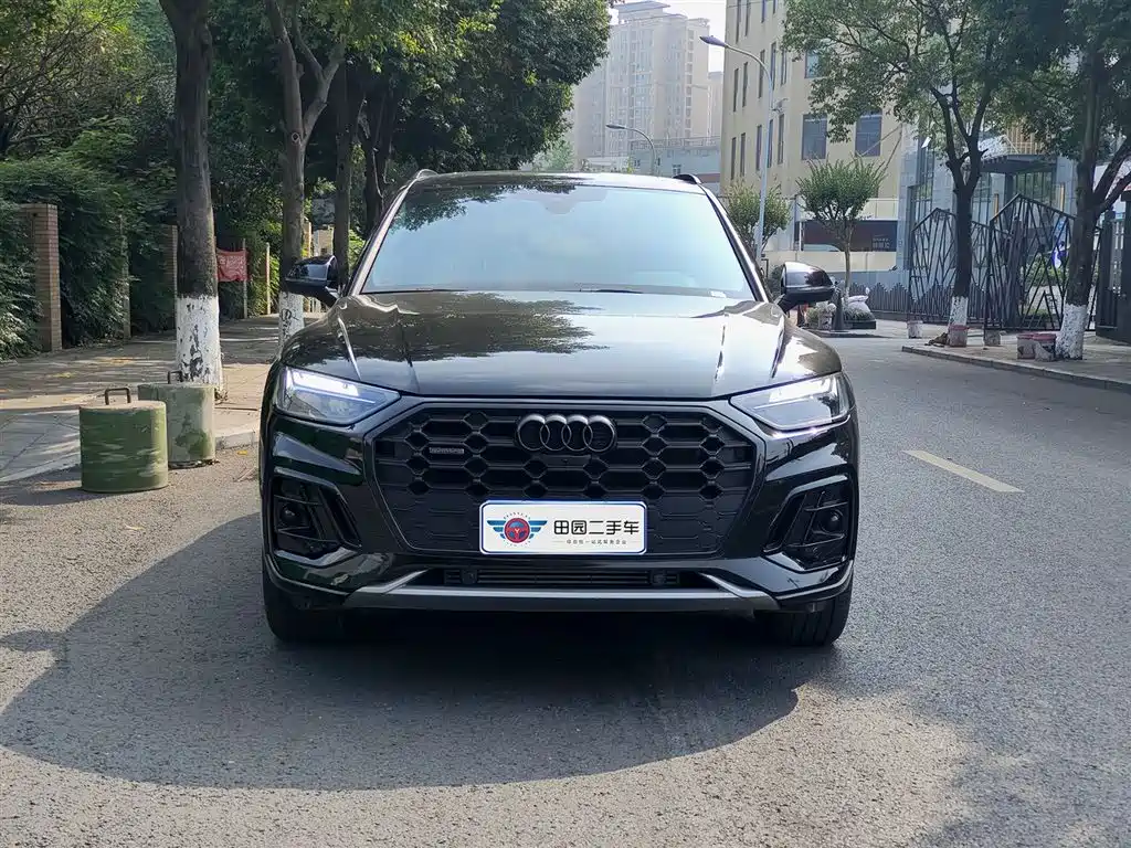 Audi Q5L 2025 45 TFSI Luxury