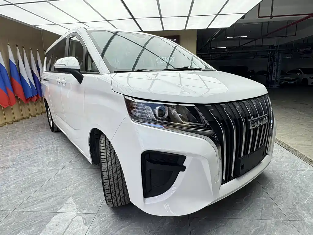 BAW Ruisheng Ace M7 — миниатюра 3