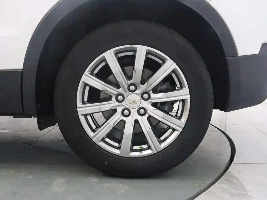 Cadillac XT4 28T 2WD Leading Type, фото 8
