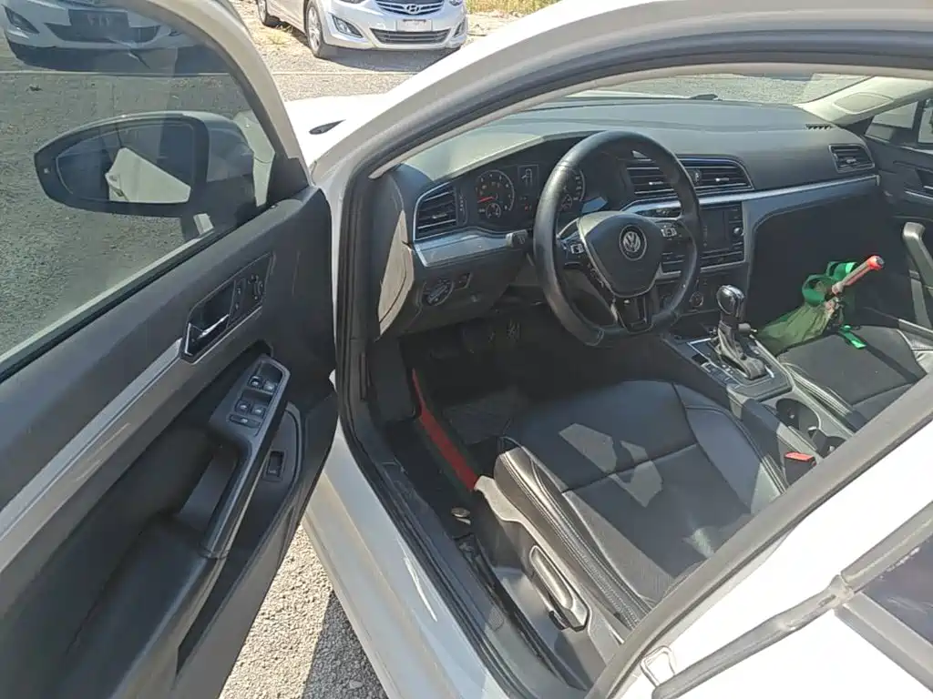 Volkswagen Lamando — миниатюра 16