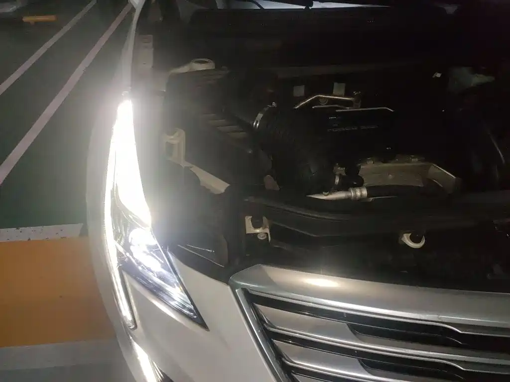 Cadillac XT5 — миниатюра 19