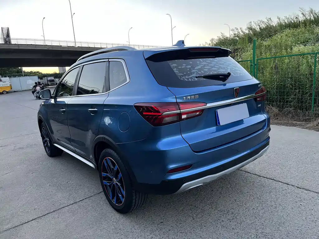 ROEWE RX5