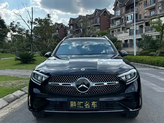 Mercedes-Benz GLC 2023 GLC 260 L 4 MATIC 5 — фото 1